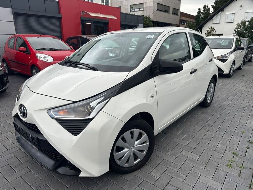 Aygo (X)