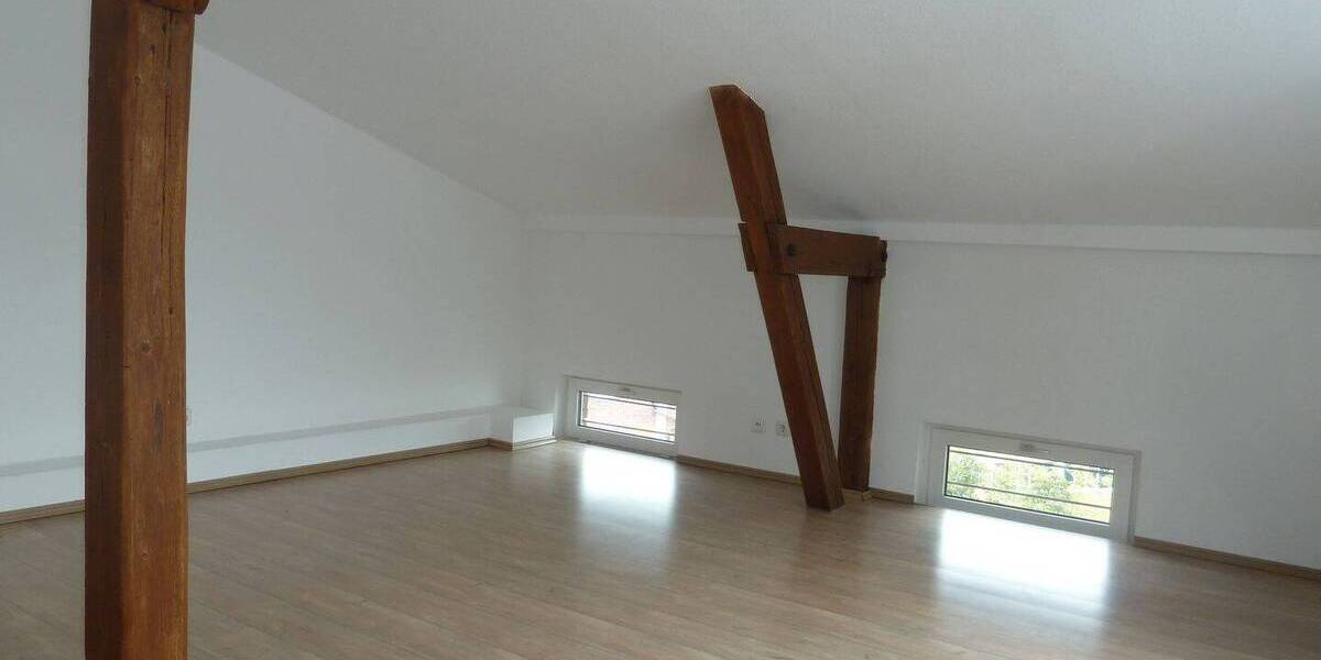 Etagenwohnung Groß-Umstadt Umstadt - 4 Zimmer, 160 m&sup2;, 1.350&euro; | Angebot:26673565