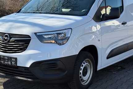 Opel Combo 147.000 km 10.880 € Rüsselsheim 65428