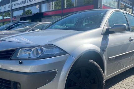 Renault Megane 80.992 km 3.999 &euro; Hanau 63450