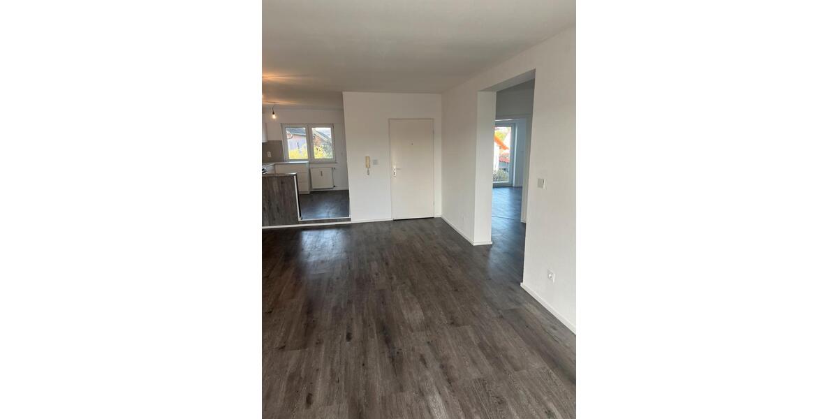 Altenstadt-Oberau , sehr schöne 3 Zimmer, Küche , Bad , 2 Balkone 3 zimmer