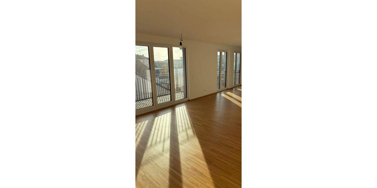 Zimmer Offenbach am Main Hafen - 3 Zimmer, 106 m&sup2;, 1.935&euro; | Angebot:25690790