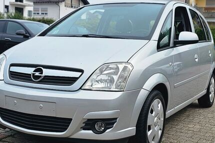 Opel Meriva 126.000 km 2.200 € Erlensee 63526