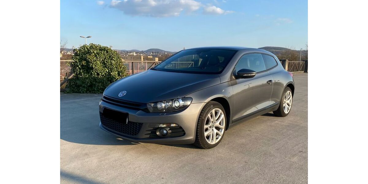 VW Scirocco 181.893 km 7.800 &euro; Glattbach 63864