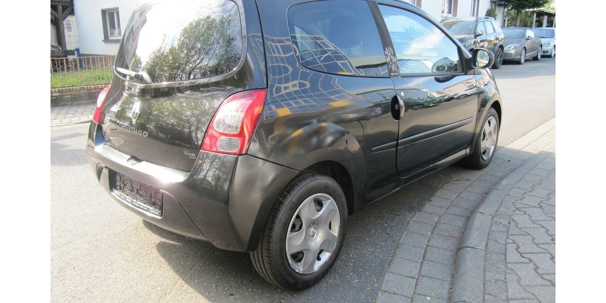 Renault Twingo Night & Day 94.077 km 1.999 &euro; Schwalbach/Taunus 65824