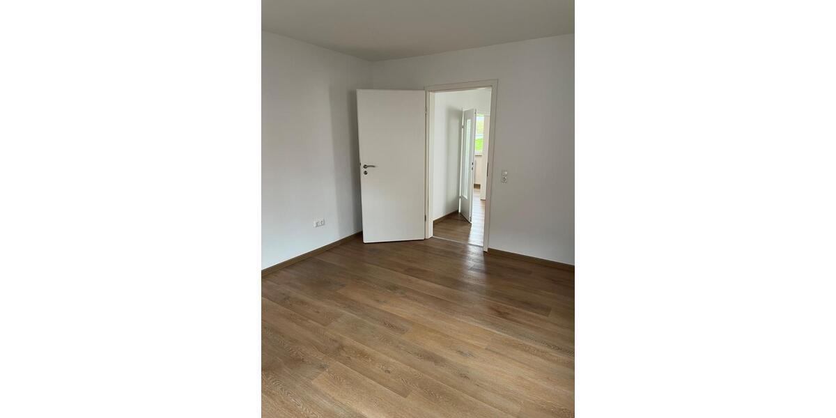 Hochparterre Stockstadt am Main - 2 Zimmer, 65 m&sup2;, 700&euro; | Angebot:26608632