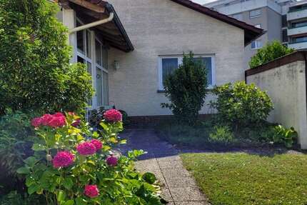 Haus Dreieich - 9 Zimmer, 236 m&sup2;, 870.000&euro; | Angebot:25456629