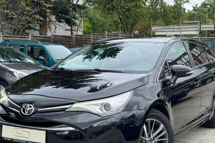 Toyota Avensis 207.000 km 8.999 € Frankfurt am Main 60386