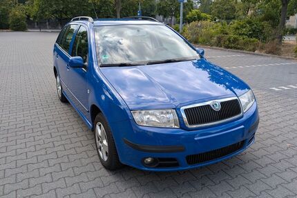 Skoda Fabia 195.900 km 2.700 &euro; Darmstadt 64295