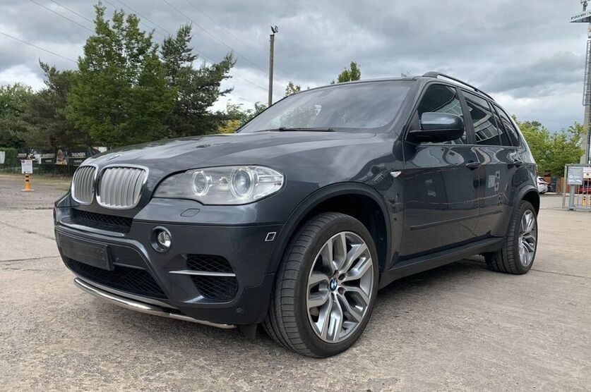X5