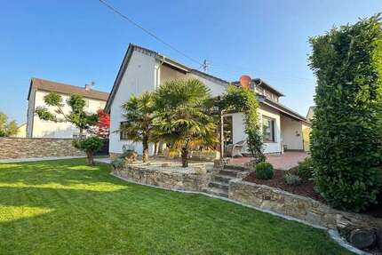 Haus Hattersheim / Eddersheim Eddersheim - 5 Zimmer, 232 m&sup2;, 1.049.000&euro; | Angebot:24858319