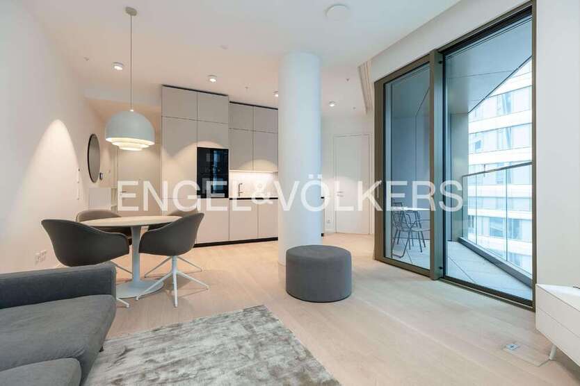 Wohnung zum Mieten in Frankfurt am Main 2.240 € 56 m²