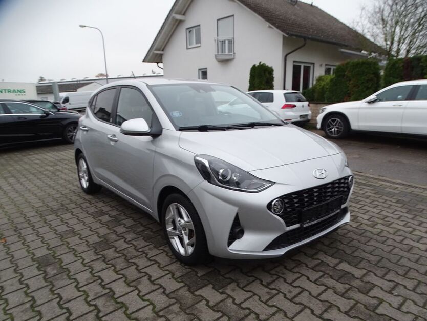 Hyundai i10 35.424 km 11.790 € Rodgau 63110