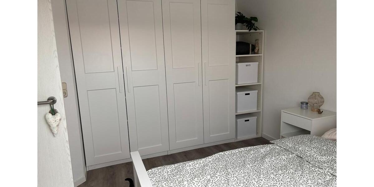 Dachgeschoßwohnung Neu-Anspach Anspach - 2 Zimmer, 53 m&sup2;, 940&euro; | Angebot:26195929