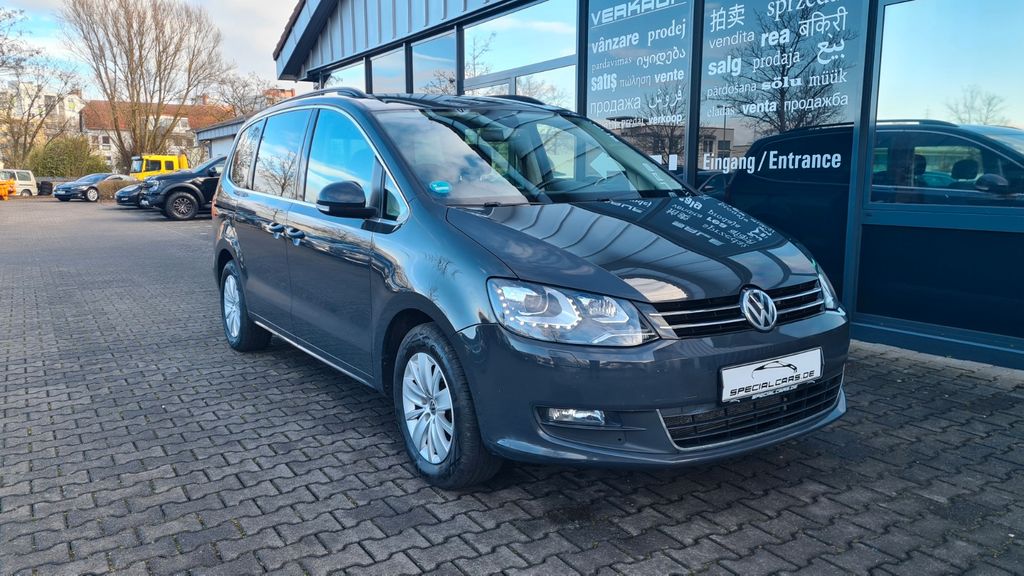 VW Sharan 146.300 km 16.990 &euro; Offenbach am Main 63069