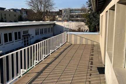 Wohnung Neu-Isenburg Isenburg - 2.5 Zimmer, 82 m&sup2;, 1.100&euro; | Angebot:26285970