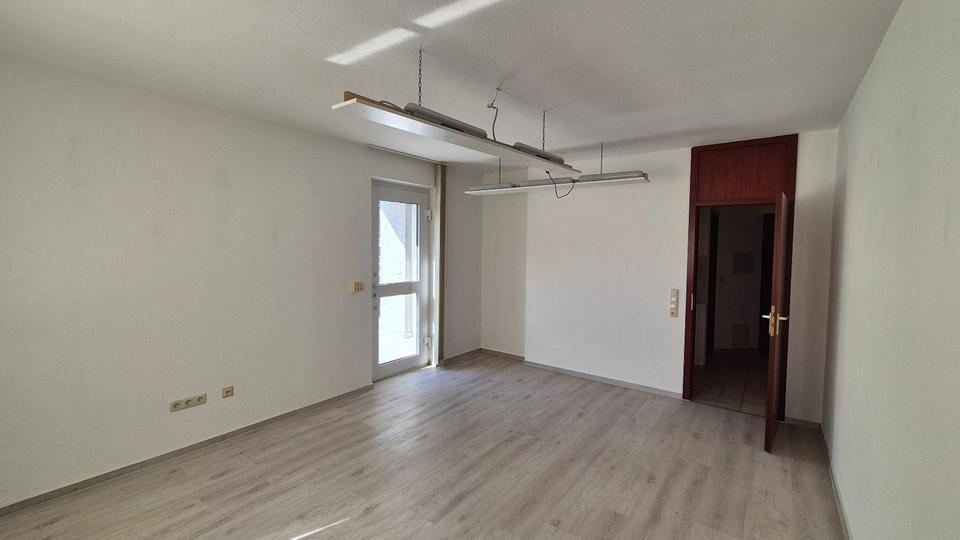 Gewerbeobjekt Karben - 375&euro; | Angebot:26237428