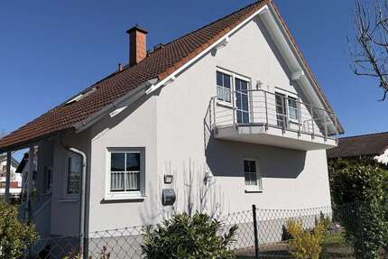Haus Altenstadt - 6 Zimmer, 148 m&sup2;, 595.000&euro; | Angebot:25987229