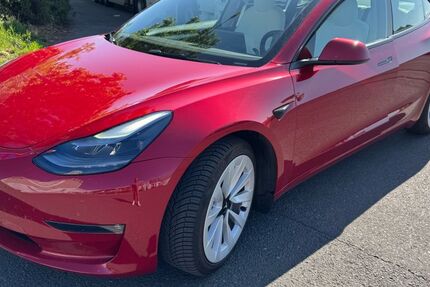 Tesla Model 3 60.000 km 30.500 € Offenbach am Main 63067