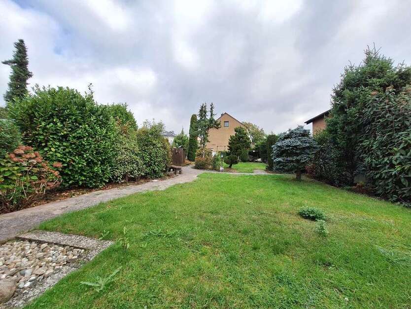 Grundstück zu verkaufen in Hofheim am Taunus Diedenbergen 385.000 € 429 m² zimmer