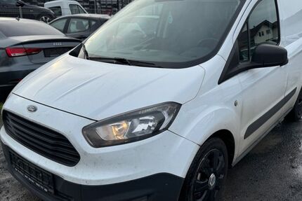 Ford Transit 163.000 km 3.850 € Büdingen 63654
