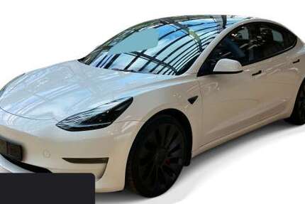 Tesla Model 3 53.700 km 32.800 &euro; Hanau 63457
