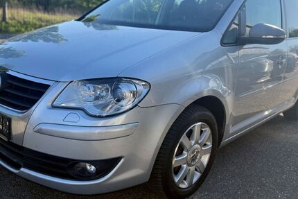 VW Touran 84.000 km 8.980 &euro; Friedberg 61169