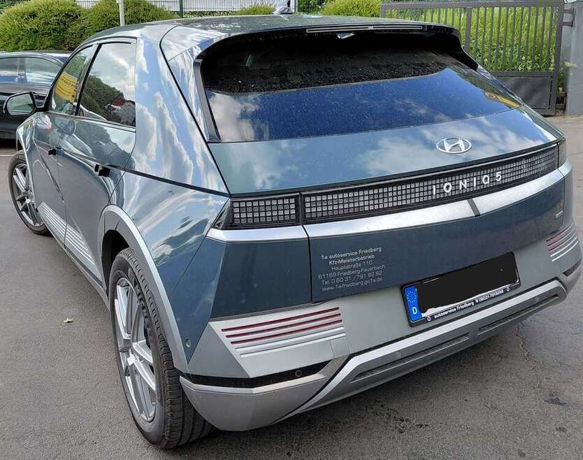 Hyundai IONIQ 20.000 km 43.400 € Friedberg 61169