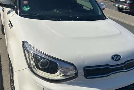 Kia Soul 105.000 km 11.900 &euro; Friedrichsdorf 61381