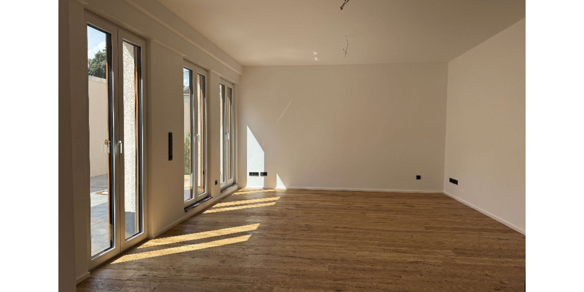 Reihenhaus Hanau - 4 Zimmer, 129 m&sup2;, 2.145&euro; | Angebot:24703271