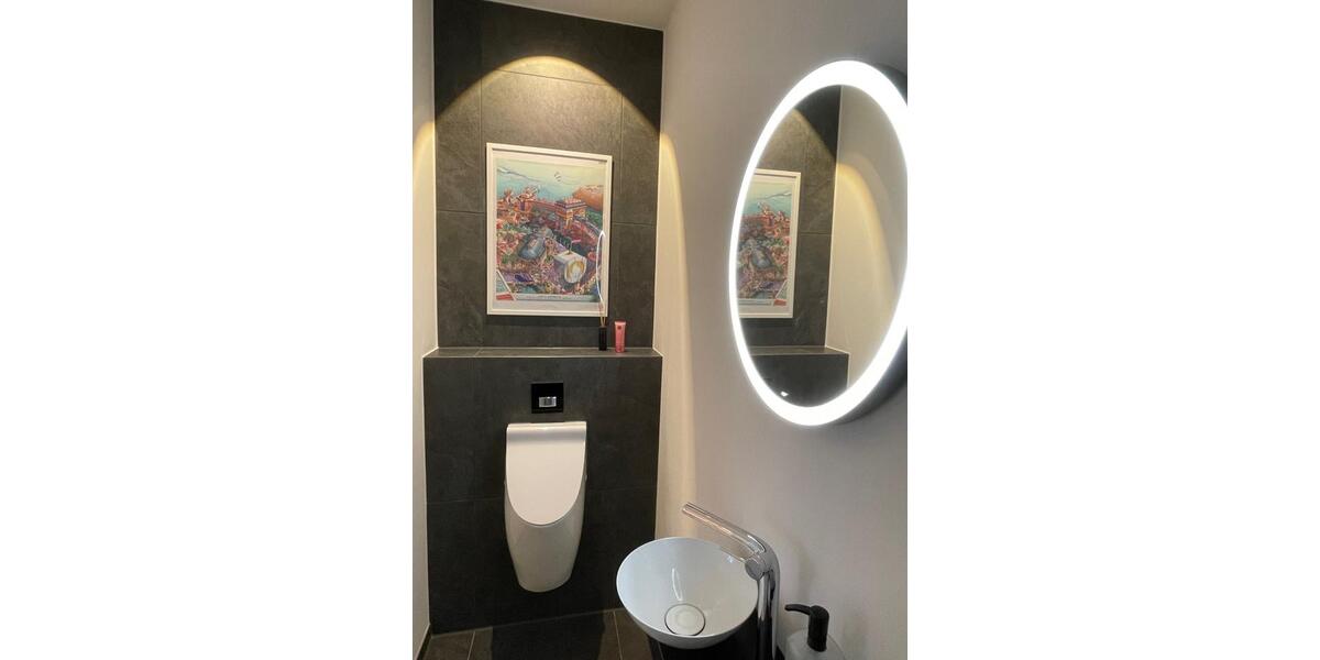 Luxus 2-Z.-Penthouse (98 m²) - Terrasse, AC, TG, Kamin; Möbel 2 zimmer