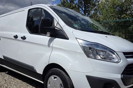 Ford Transit Custom 168.000 km 8.490 &euro; Frankfurt am Main 60486