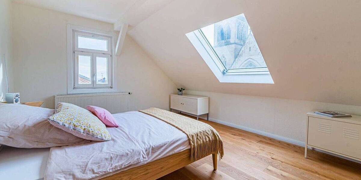 Etagenwohnung Bad Homburg vor der Höhe Bad Homburg - 3 Zimmer, 80 m&sup2;, 1.700&euro; | Angebot:26388794