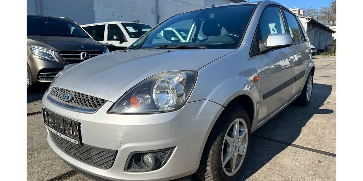 Ford Fiesta 285.712 km 800 &euro; Hattersheim 65795