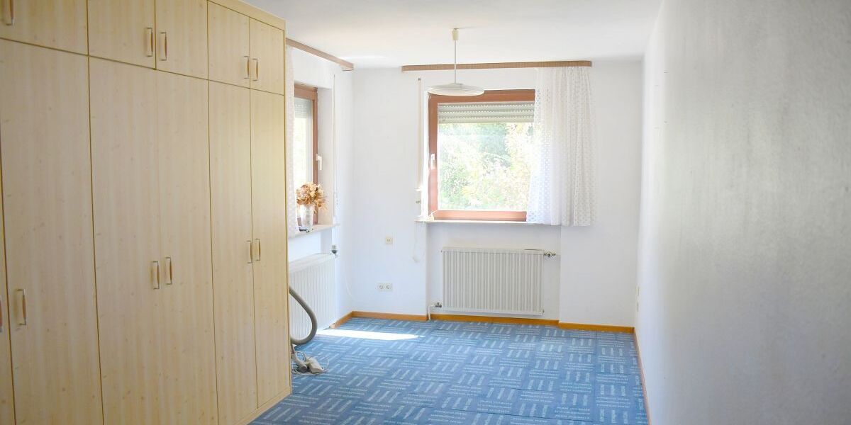 **RESERVIERT** Ein- bis Zweifamilienhaus mit viel Platz in Darmstadt-WaldkolonieWeststadt - Einfamilienhaus Darmstadt Darmstadt/Viertel | Angebot:27196846
