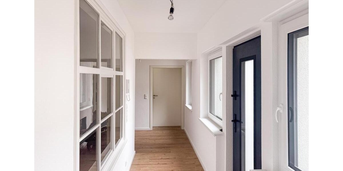 Erstbezug nach Sanierung: Moderne Praxis- oder Bürofläche mit eigenem Zugang zimmer