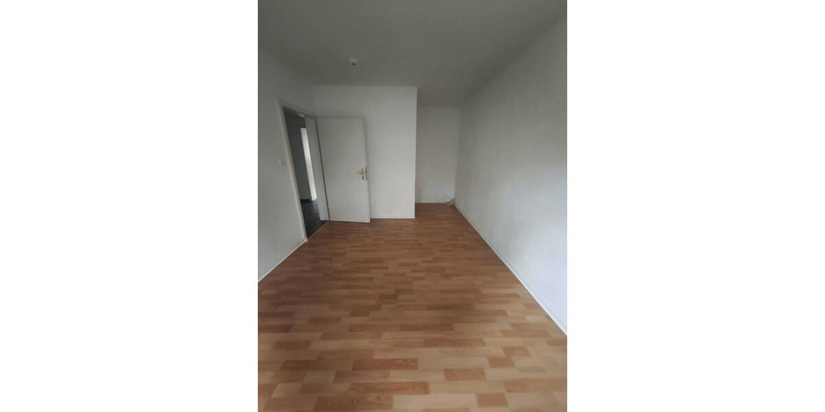 Etagenwohnung Frankfurt am Main Praunheim - 3 Zimmer, 88 m&sup2;, 1.200&euro; | Angebot:26866272