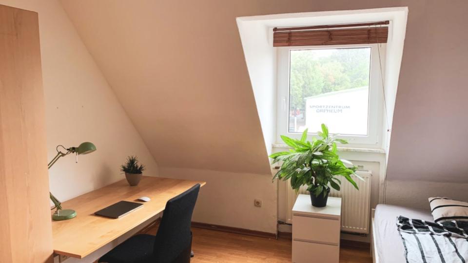 Dachgeschoßwohnung Darmstadt Darmstadt-Ost - 1 Zimmer, 15 m&sup2;, 302&euro; | Angebot:25173700