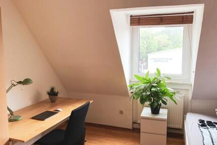 Wohnung Darmstadt Darmstadt-Ost - 1 Zimmer, 15 m&sup2;, 302&euro; | Angebot:25173700