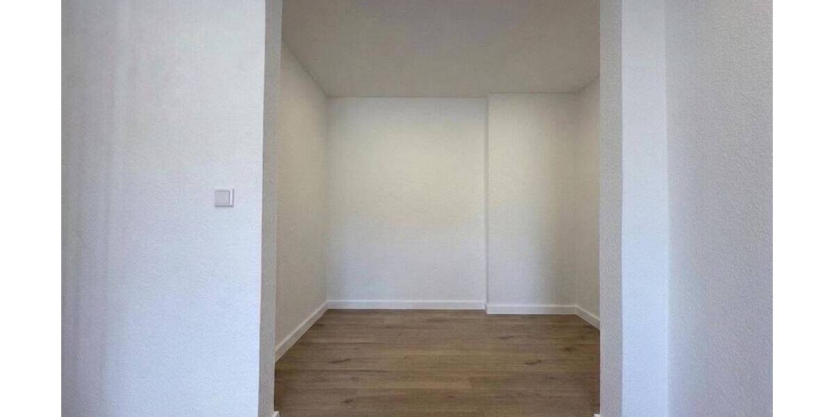 Etagenwohnung Offenbach am Main Hafen - 4 Zimmer, 87 m&sup2;, 1.250&euro; | Angebot:26862659
