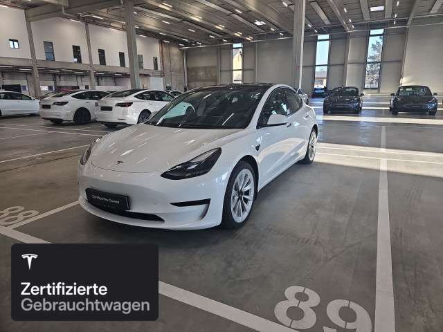 Tesla Model 3 54.919 km 24.900 &euro; Hanau 63457