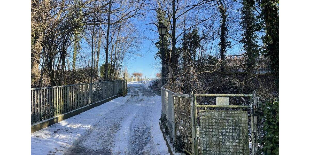 Etagenwohnung Bad Homburg vor der Höhe Gonzenheim - 3.5 Zimmer, 76 m&sup2;, 1.700&euro; | Angebot:26001618