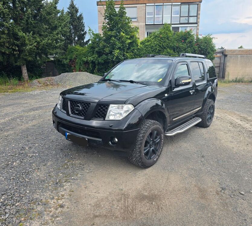 Nissan Pathfinder 280.000 km 5.000 € kleinostheim 63801