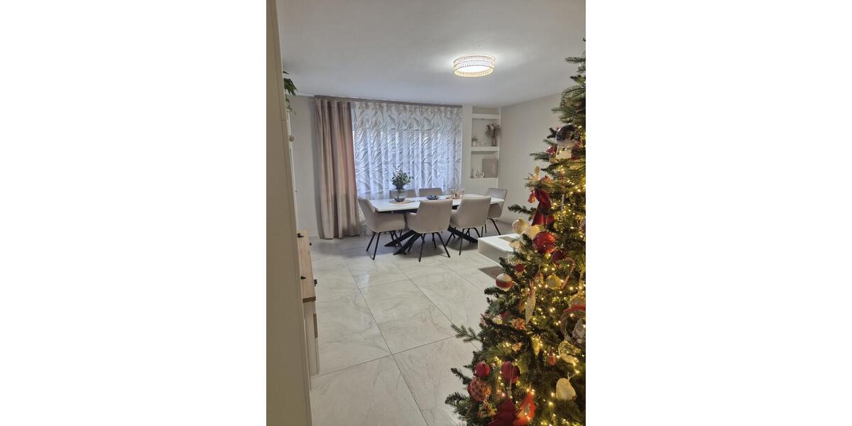 Erdgeschoßwohnung Groß-Gerau Gerau - 4 Zimmer, 90 m&sup2;, 355.000&euro; | Angebot:25626231