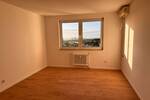 Etagenwohnung Frankfurt am Main Preungesheim - 4 Zimmer, 132 m&sup2;, 1.650&euro; | Angebot:26826419