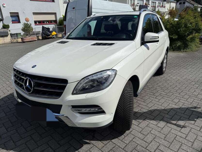 Mercedes-Benz ML 350 67.600 km 27.800 € Offenbach am Main 63073