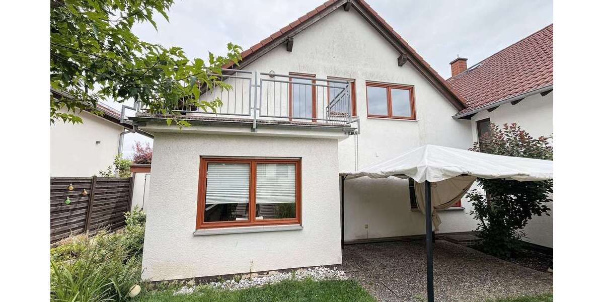 Schöne Doppelhaushälfte in Wehrheim mit zwei Wohnungen, Garten & Garage - Doppelhaushälfte Wehrheim | Angebot:27271153
