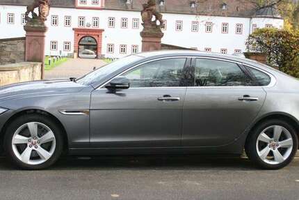 Jaguar XF 64.000 km 21.900 &euro; Obertshausen 63179