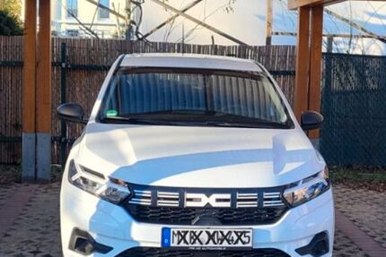 Dacia Sandero 9.900 km 12.900 € Hattersheim 65795