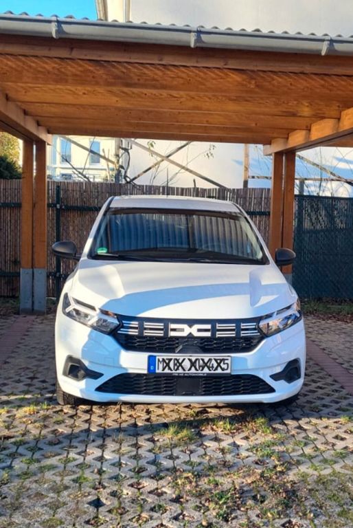 Dacia Sandero 9.900 km 12.900 € Hattersheim 65795